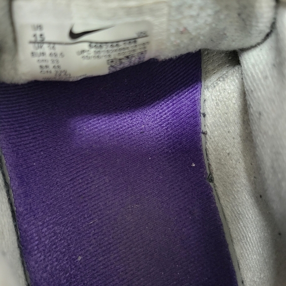 Nike Air Max 98 Size 15 Cream Color With Purple Trim. Excellent Condition Preown main image 5